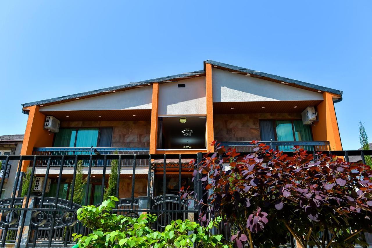 Lions Apartment 乌雷基 外观 照片